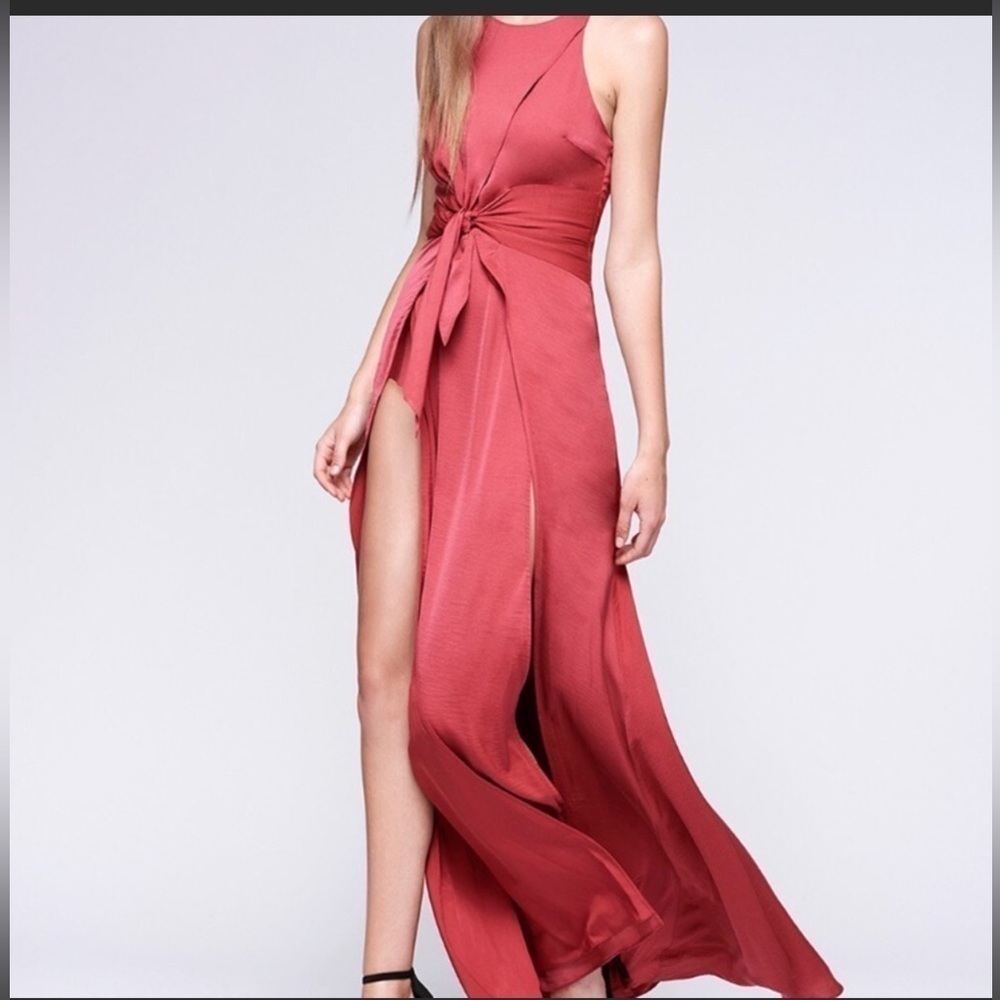 NWT Revolve Stylestalker Hera Maxi Dress in Earth Red Size Small